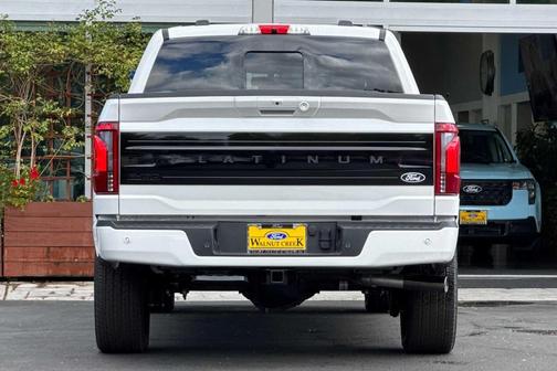 Star White Metallic Tri-Coat 2026 Ford F-150 Platinum