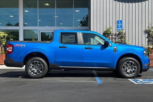 2025 Ford Maverick XLT