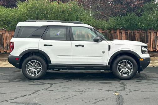 Oxford White 2026 Ford Bronco Sport Big Bend
