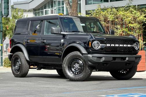 Shadow Black 2026 Ford Bronco Big Bend