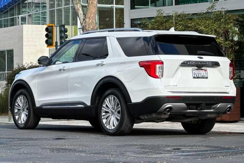 Star White Metallic Tri-Coat 2021 Ford Explorer Limited