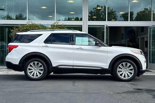 Star White Metallic Tri-Coat 2021 Ford Explorer Limited