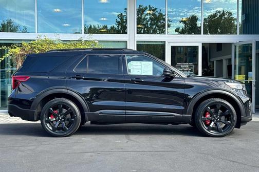 Agate Black Metallic 2023 Ford Explorer ST