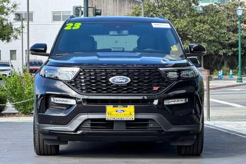 Agate Black Metallic 2023 Ford Explorer ST