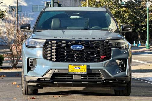 Vapor Blue Metallic 2026 Ford Explorer ST