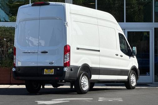 Oxford White 2026 Ford Transit-350 Base