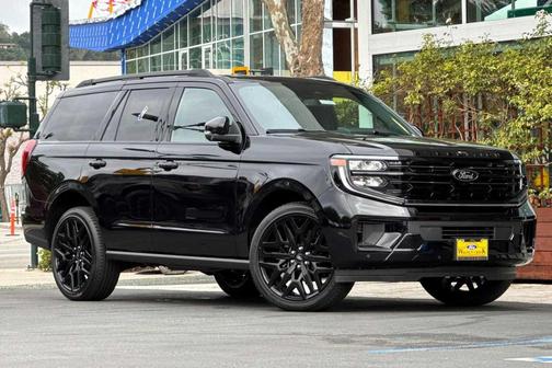 Agate Black Metallic 2026 Ford Expedition Platinum