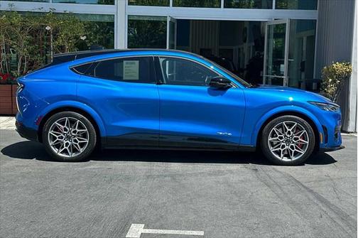 2025 Ford Mustang Mach-E GT