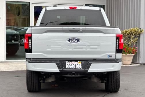 2024 Ford F-150 Lightning Flash