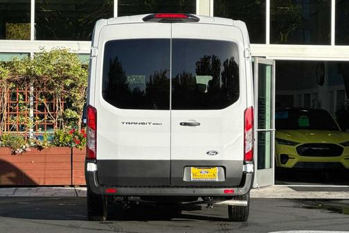 2026 Ford Transit-350 XL