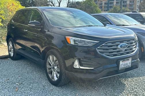 Agate Black Metallic 2019 Ford Edge Titanium