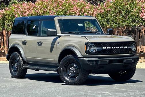 Marsh Gray 2026 Ford Bronco Outer Banks