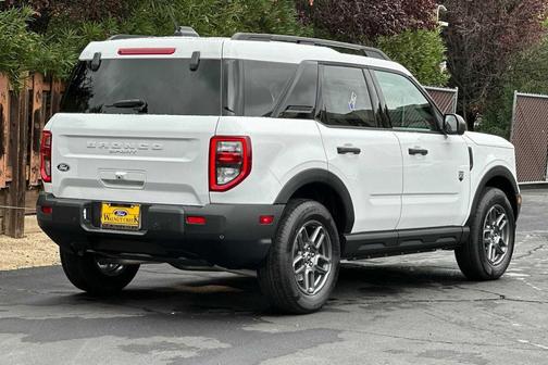 Oxford White 2026 Ford Bronco Sport Big Bend