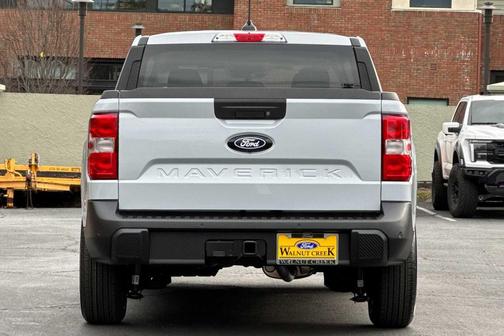 Space White Metallic 2026 Ford Maverick XLT