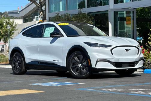 Space White Metallic 2023 Ford Mustang Mach-E California Route 1