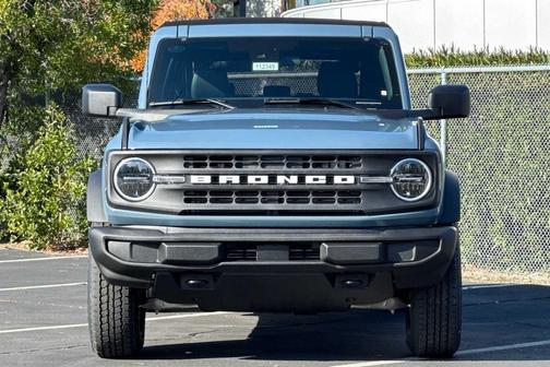 Azure Gray Metallic Tri-Coat 2025 Ford Bronco Big Bend