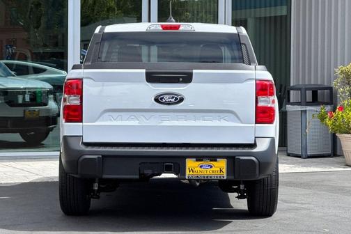 Oxford White 2026 Ford Maverick XLT