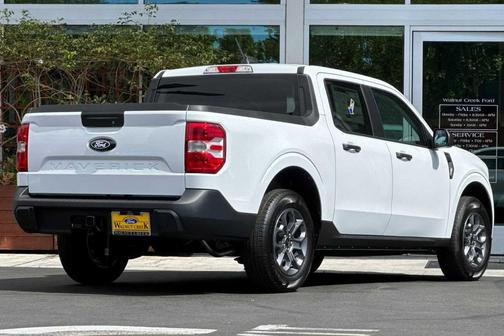 Oxford White 2026 Ford Maverick XLT