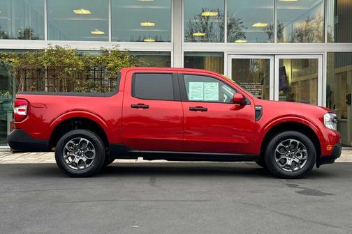 2023 Ford Maverick XLT