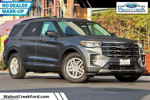 Carbonized Gray Metallic 2025 Ford Explorer Active