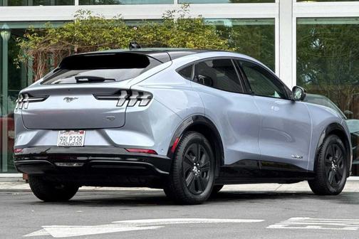 Blue Silver Metallic 2022 Ford Mustang Mach-E California Route 1