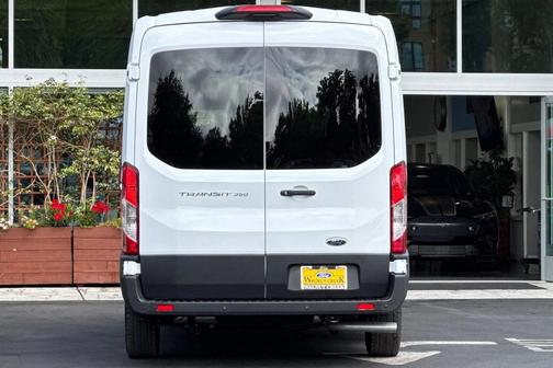 2025 Ford Transit-350 XL
