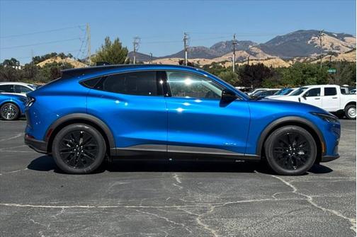 2025 Ford Mustang Mach-E Select