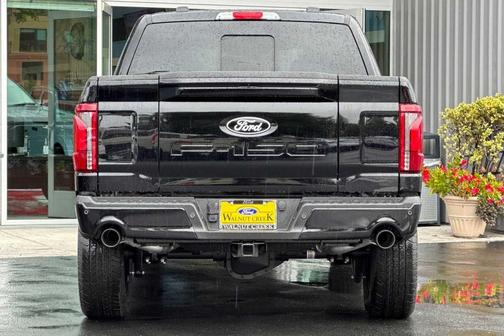 Agate Black Metallic 2026 Ford F-150 Lariat