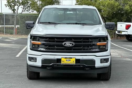 Avalanche 2026 Ford F-150 XLT