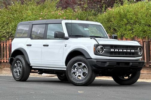 Oxford White 2026 Ford Bronco Big Bend