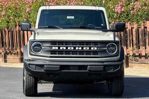 Desert Sand 2026 Ford Bronco Big Bend