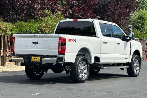 Star White Metallic Tri-Coat 2026 Ford F-250 Lariat