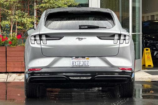 2021 Ford Mustang Mach-E Premium