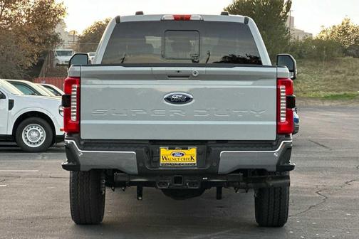 Avalanche 2026 Ford F-250 Lariat