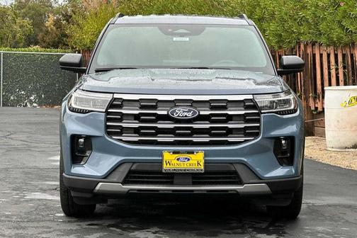 Vapor Blue Metallic 2027 Ford Explorer Active
