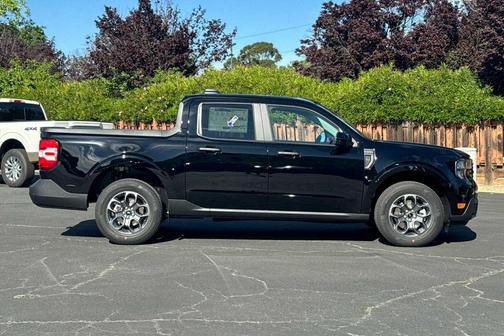 Shadow Black 2026 Ford Maverick XLT
