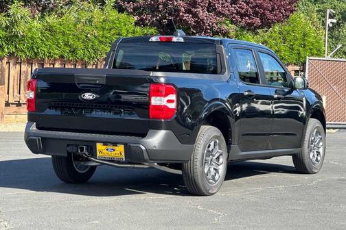 Shadow Black 2026 Ford Maverick XLT