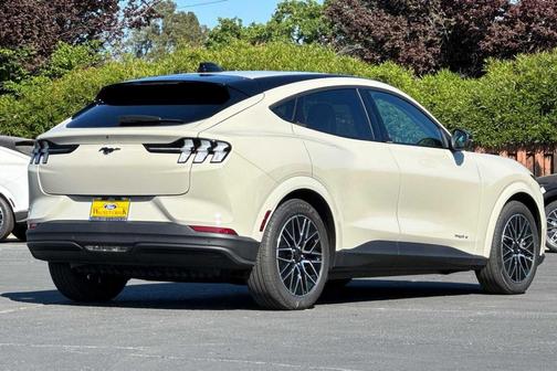 Desert Sand 2026 Ford Mustang Mach-E Premium