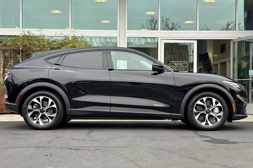 2026 Ford Mustang Mach-E Select