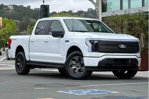 2025 Ford F-150 Lightning Flash