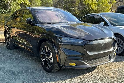 2022 Ford Mustang Mach-E Premium