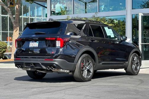 Agate Black Metallic 2025 Ford Explorer ST