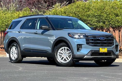 2026 Ford Explorer Active w/200A Pkg