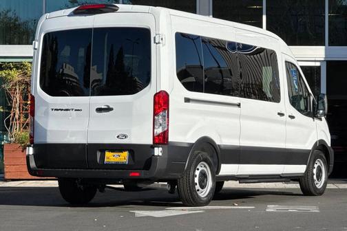 2026 Ford Transit-350 XL