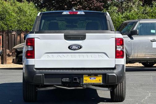 Oxford White 2026 Ford Maverick XLT