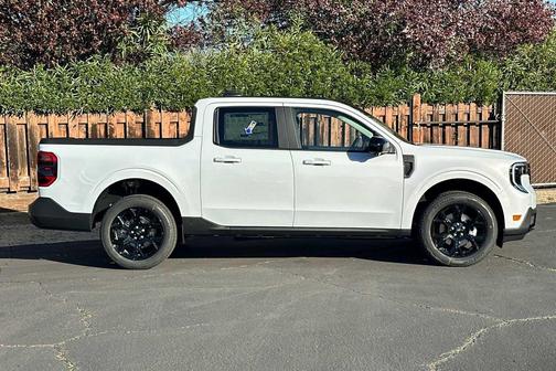 Space White Metallic 2026 Ford Maverick Lariat