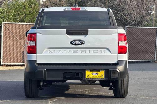 Space White Metallic 2026 Ford Maverick XLT