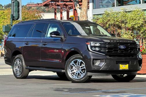 2025 Ford Expedition Max Active 4x4