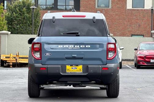 Azure Gray Metallic Tri-Coat 2026 Ford Bronco Sport Heritage