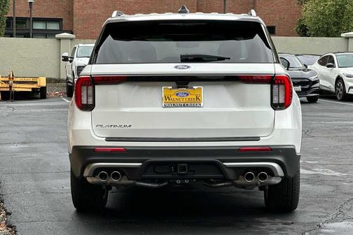 Star White Metallic Tri-Coat 2027 Ford Explorer Platinum